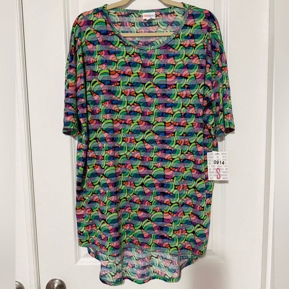 LuLaRoe Multicolor Wave-Pattern IRMA Tunic